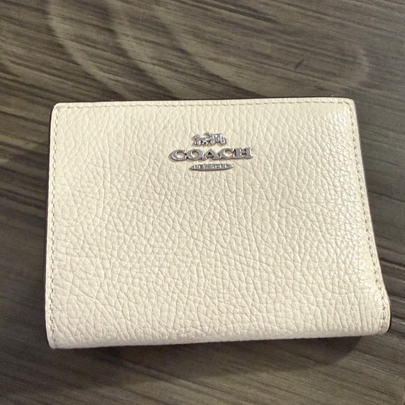 Coach Off-White Crossbody Bag and Wallet Set - Picture 6 of 7